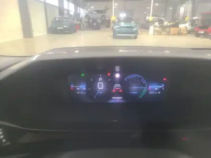 Photo 12 Peugeot 308  Hybrid 145 e-DCS6