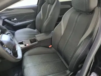 Photo 34 Peugeot 308  Hybrid 145 e-DCS6