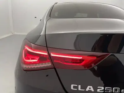 Photo 34 Mercedes CLA  Coupé 250 e 8G-DCT