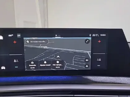 Photo 44 Peugeot 3008  Hybrid 145 e-DCS6