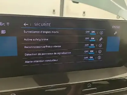 Photo 42 Citroën C4  PureTech 130 S&S EAT8