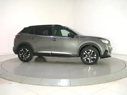 Photo 26 Peugeot 2008  PureTech 130 S&S EAT8