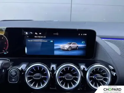 Photo 49 Mercedes GLA  200 d 8G-DCT