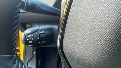 Photo 15 Peugeot 208  Electrique 50 kWh 136ch