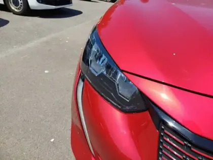 Photo 15 Peugeot 208  Electrique 50 kWh 136ch