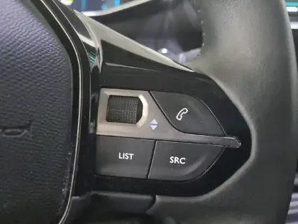 Photo 47 Peugeot 208  Electrique 50 kWh 136ch