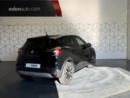 Photo 45 Renault Captur  E-Tech full hybrid 145