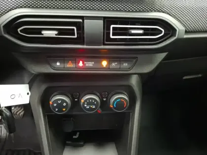 Photo 35 Dacia Sandero  TCe 90