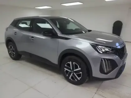 Photo 7 Peugeot 2008  Hybrid 145 e-DCS6
