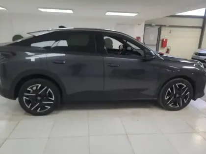 Photo 6 Peugeot 3008  Hybrid 145 e-DCS6