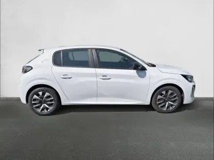 Photo 17 Peugeot 208  Hybrid 110 ch e-DCS6
