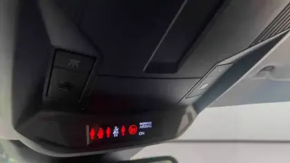 Photo 13 Peugeot 308  SW Electrique 54 kWh 156ch