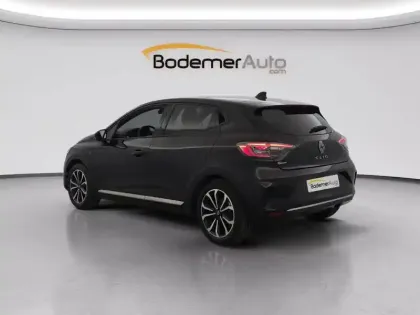 Photo 17 Renault Clio  E-Tech full hybrid 145 ch GSR2