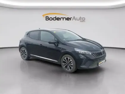 Photo 6 Renault Clio  E-Tech full hybrid 145 ch GSR2