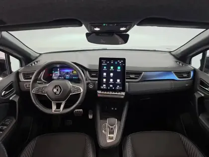 Photo 18 Renault Captur  E-Tech full hybrid 145 ch
