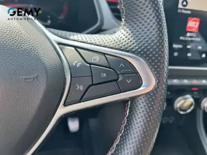 Photo 16 Renault Captur  mild hybrid 140
