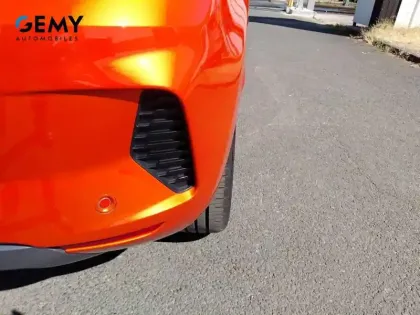 Photo 17 Renault Clio  E-Tech full hybrid 145