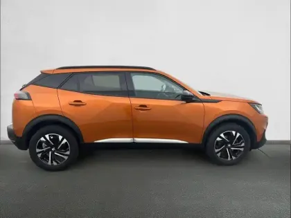 Photo 26 Peugeot 2008  PureTech 130 S&S BVM6