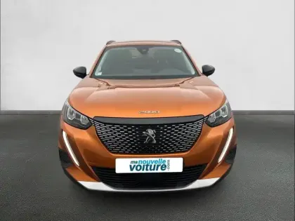 Photo 24 Peugeot 2008  PureTech 130 S&S BVM6