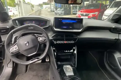 Photo 15 Peugeot 208  Hybrid 110 e-DCS6