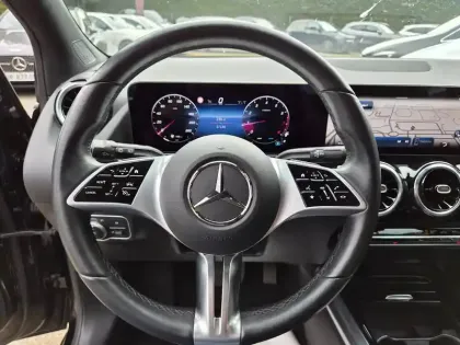 Photo 13 Mercedes Classe B  180 7G-DCT