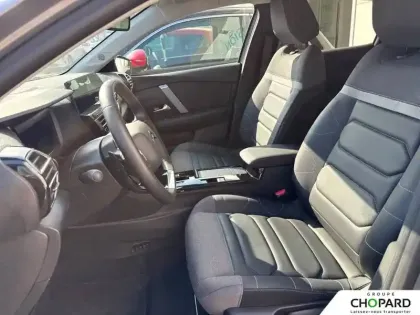 Photo 9 Citroën C4  Hybride 136 e-DCS6