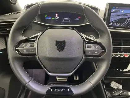 Photo 22 Peugeot 2008  Electrique 54 kWh 156 ch