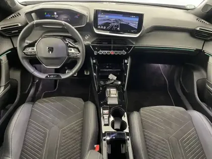 Photo 29 Peugeot 2008  Electrique 54 kWh 156 ch