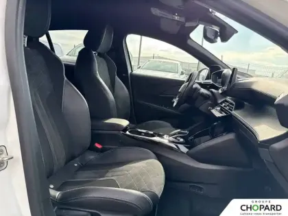 Photo 12 Peugeot 208  Electrique 50 kWh 136ch