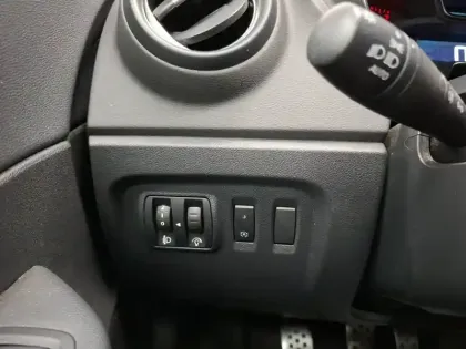 Photo 18 Renault Captur  TCe 120 Energy