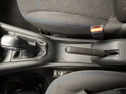 Photo 19 Peugeot 208  PureTech 82ch S&S BVM5