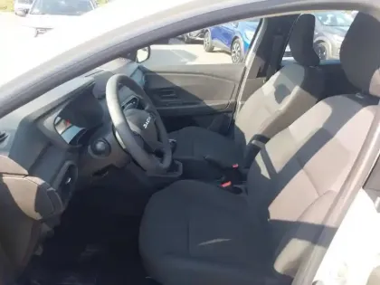 Photo 8 Dacia Sandero  SCe 65