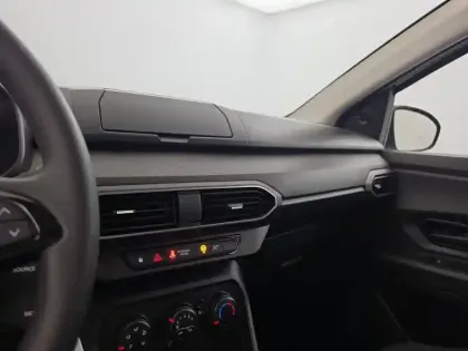 Photo 36 Dacia Sandero  SCe 65