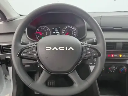 Photo 33 Dacia Sandero  SCe 65