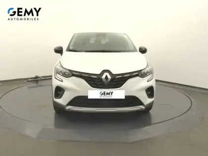 Photo 21 Renault Captur  E-Tech full hybrid 145