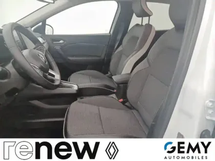 Photo 8 Renault Captur  E-Tech full hybrid 145