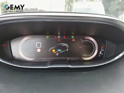 Photo 12 Peugeot 3008  Hybrid 136 e-DCS6