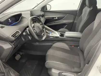 Photo 32 Peugeot 3008  Puretech 130ch S&S EAT8