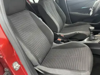 Photo 25 Peugeot 208  PureTech 100 S&S BVM6