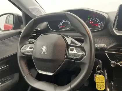 Photo 30 Peugeot 208  PureTech 100 S&S BVM6