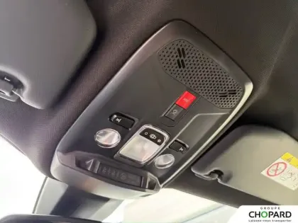 Photo 25 Peugeot 2008  Electrique 54 kWh 156 ch