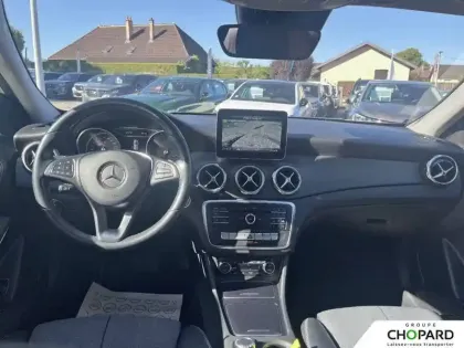 Photo 14 Mercedes GLA  180 7-G DCT
