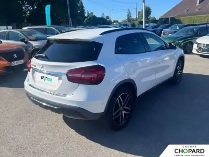 Photo 25 Mercedes GLA  180 7-G DCT
