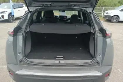 Photo 8 Peugeot 2008  Hybrid 145 e-DCS6