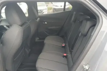 Photo 10 Peugeot 2008  Hybrid 145 e-DCS6