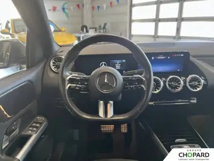 Photo 16 Mercedes Classe B  200 d 8G-DCT