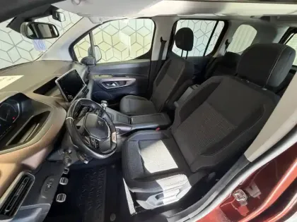 Photo 8 Peugeot Rifter  Standard BlueHDi 130 S&S BVM6