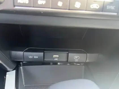 Photo 30 Kia Ceed  SW 1.5 T-GDi 140 ch DCT7