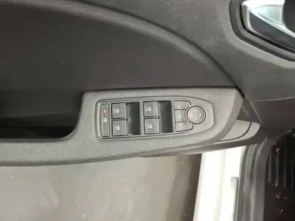 Photo 27 Renault Clio  E-Tech 140 - 21N