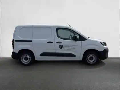 Photo 16 Peugeot Partner  FGN DIESEL 130 CH M AUT